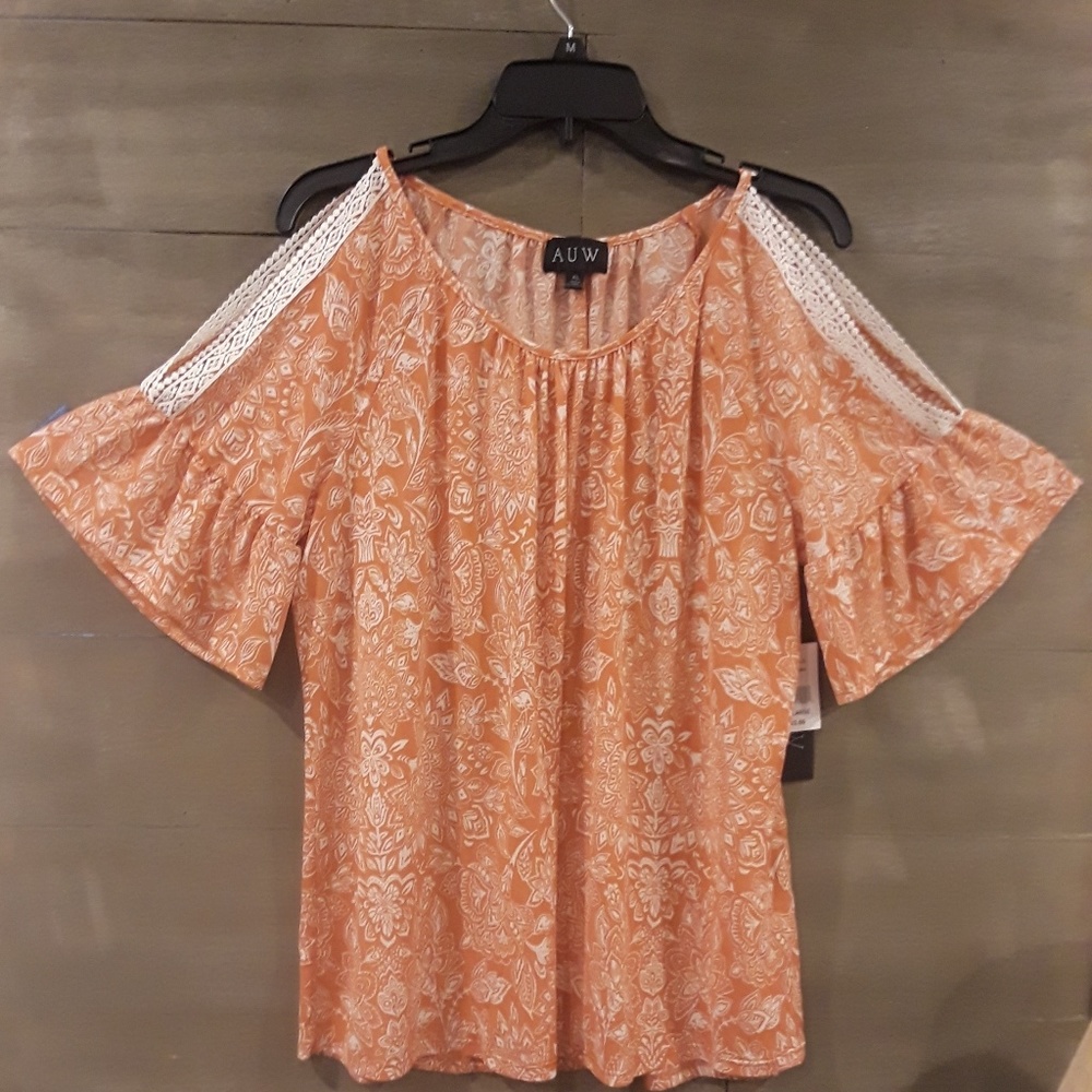 AUW cold shoulder blouse